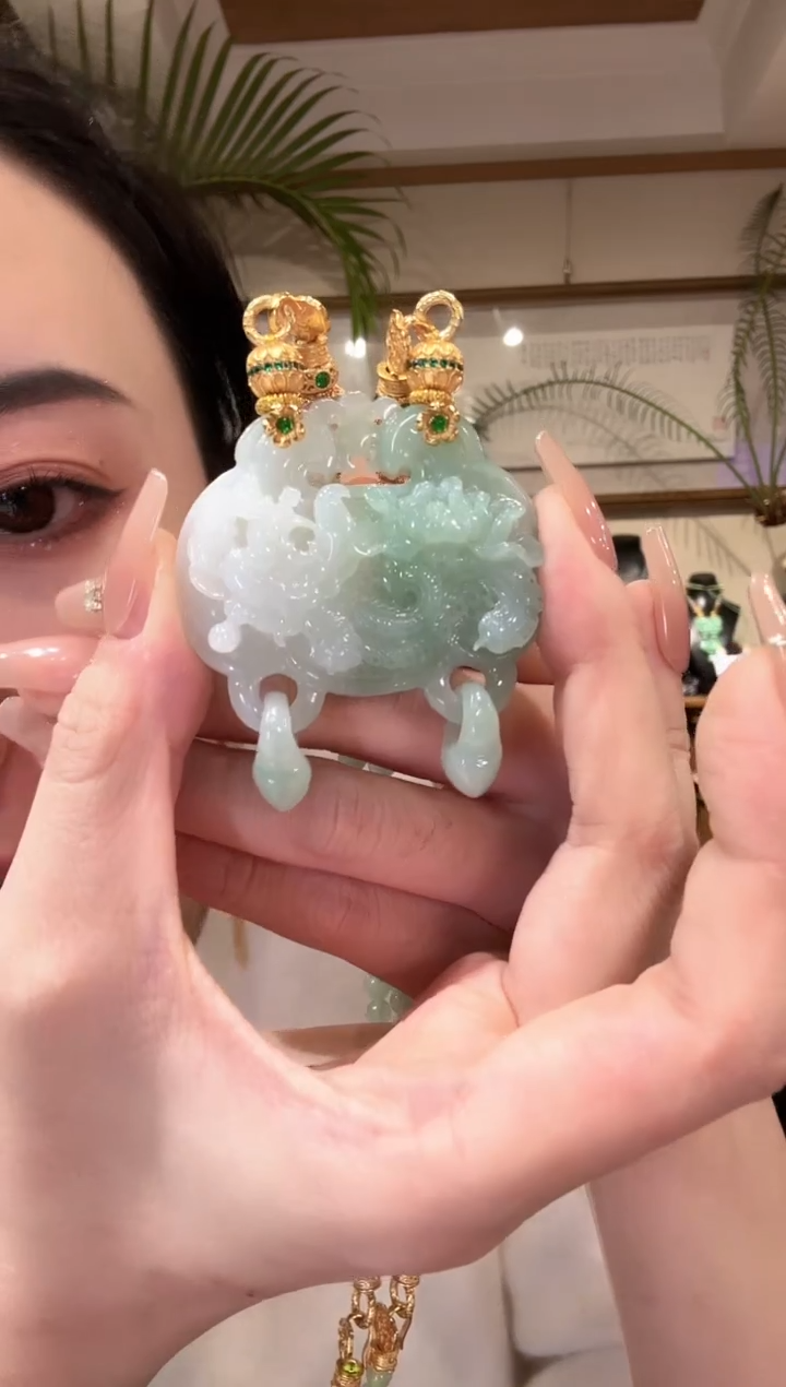 【闪购商品】翡翠颈饰未镶嵌国风