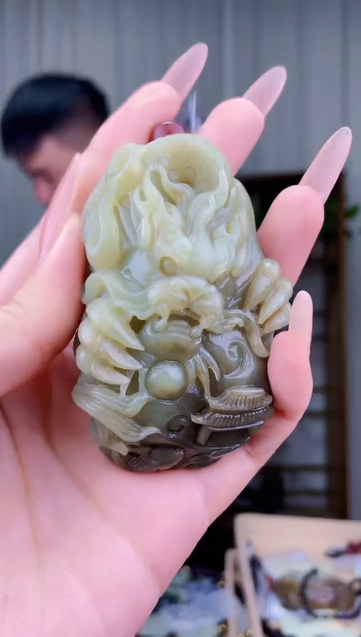 和田玉未镶嵌挂件拍一发一，多样性发货！