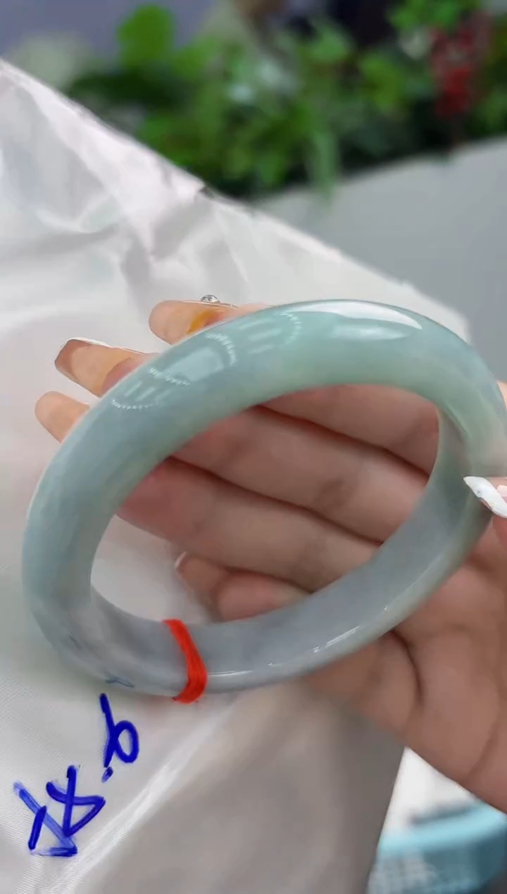 【闪购商品】翡翠手镯未镶嵌翡翠手镯