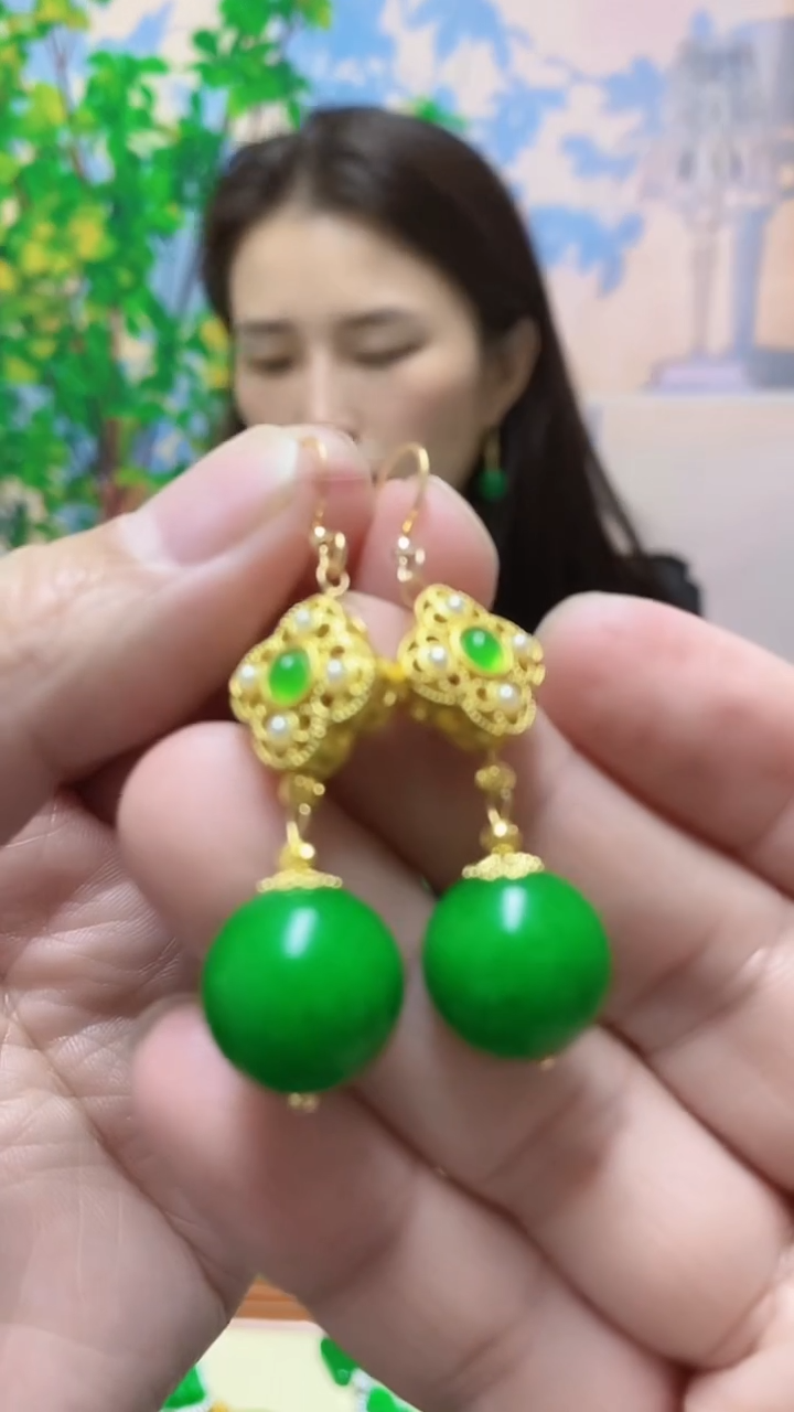 【闪购商品】翡翠耳饰14K金镶嵌翡翠耳垢