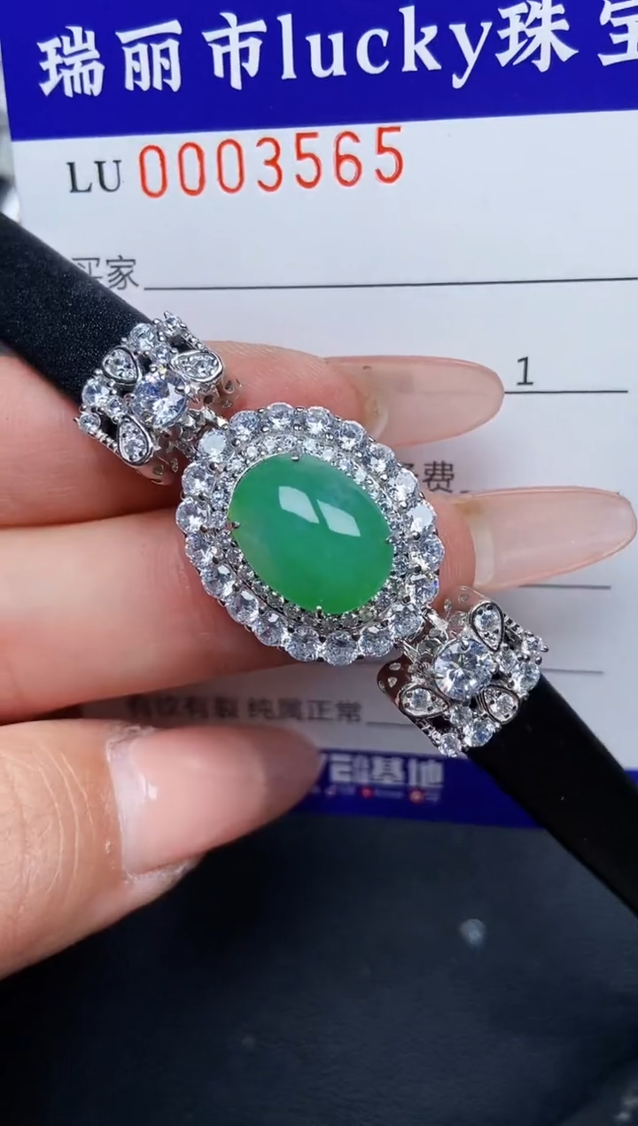 【闪购商品】翡翠颈饰银S925镶嵌3565