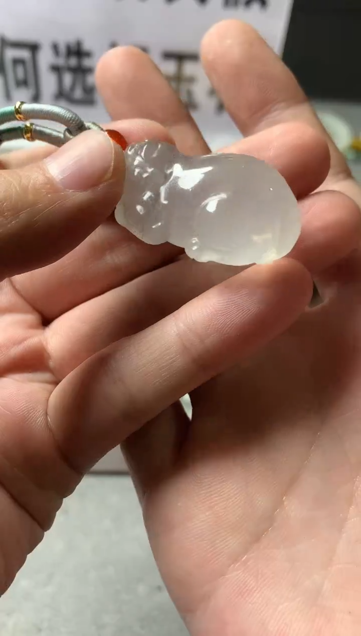 【闪购商品】石英质玉颈饰未镶嵌baoshiguang 