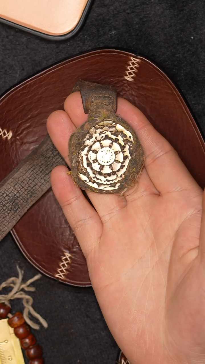 【闪购商品】冲赛康胡子哥，藏传九宫八卦牌111