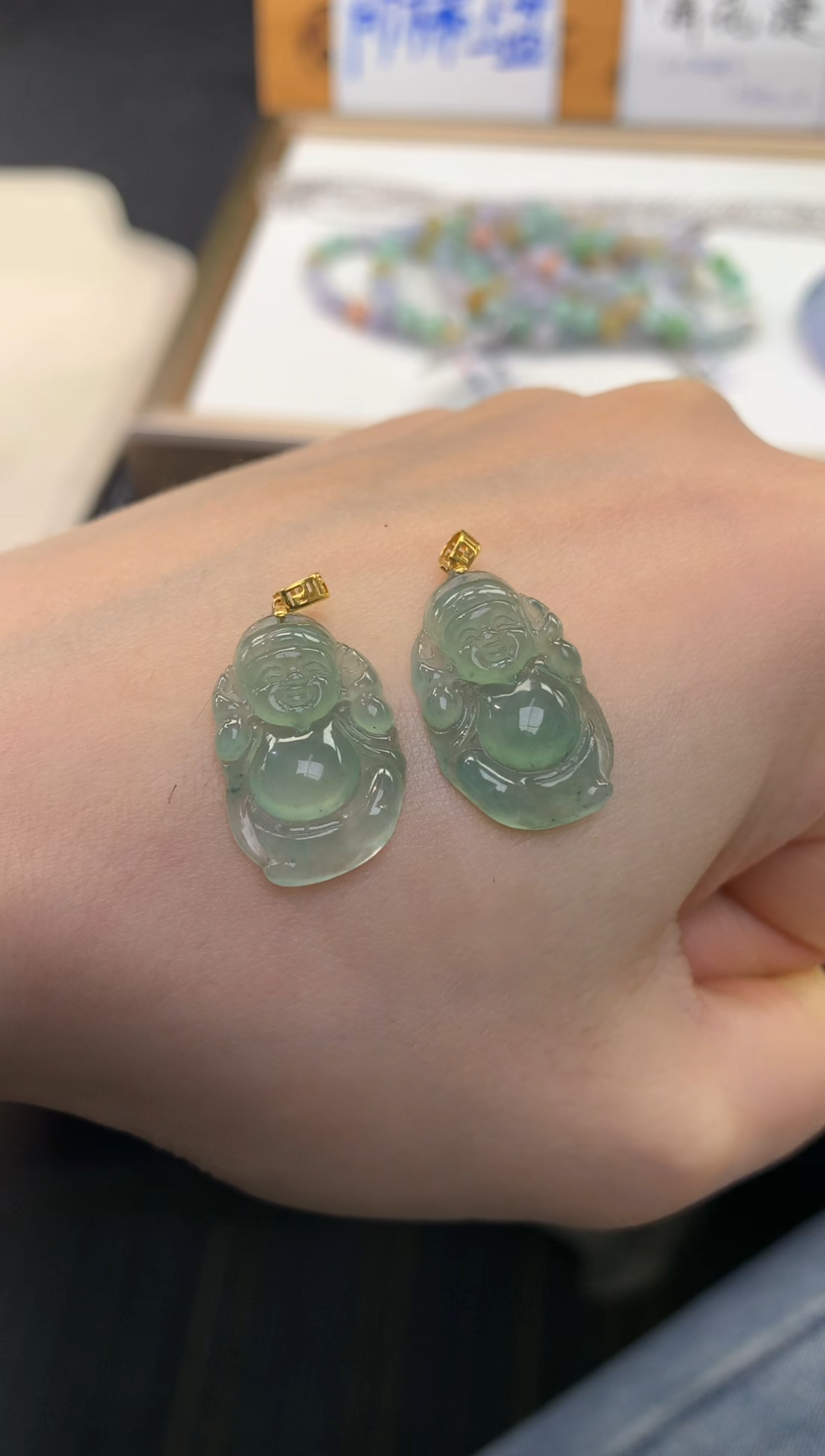 【闪购商品】翡翠颈饰18K金镶嵌FA332翡翠财神多样性发其一