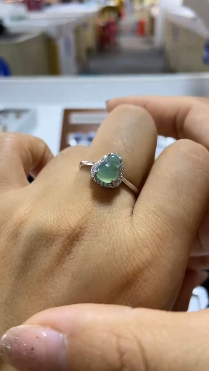 【闪购商品】翡翠颈饰银S925镶嵌天然缅甸a货翡翠戒指