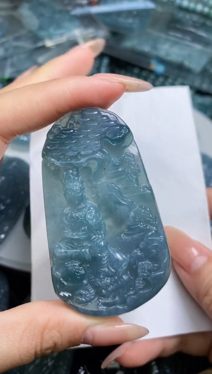 【闪购商品】翡翠颈饰未镶嵌           