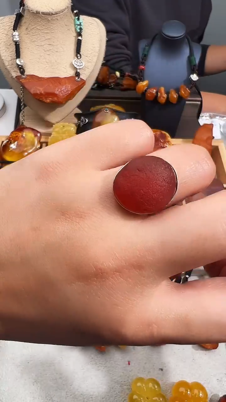 【闪购商品】蜜蜡裸石未镶嵌似玉