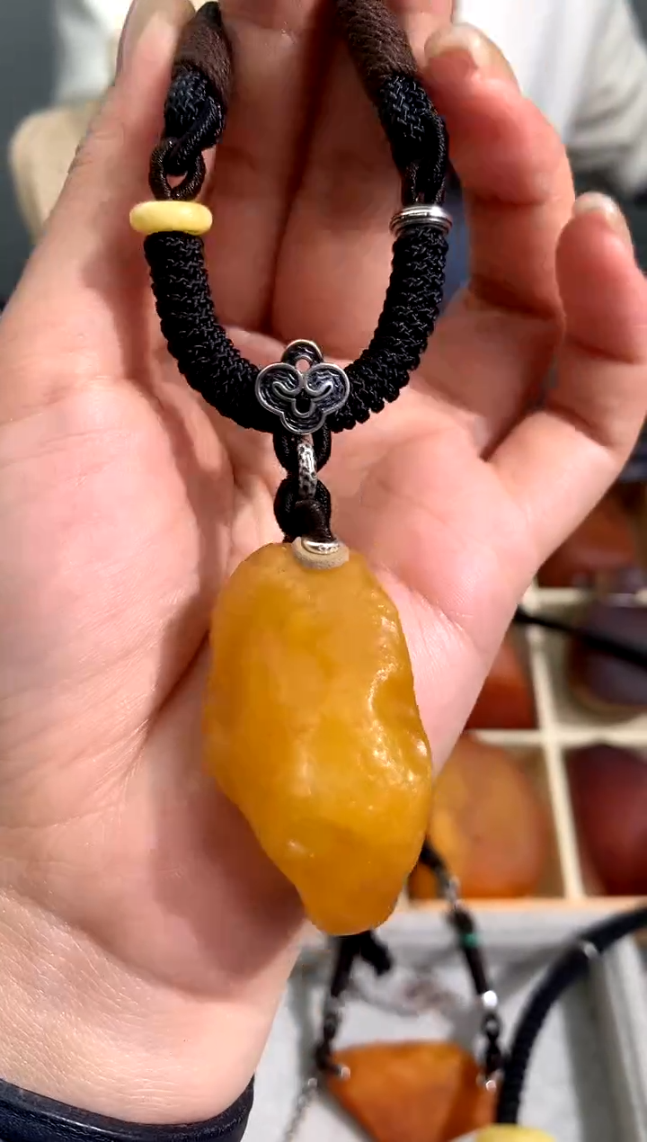 【闪购商品】蜜蜡裸石未镶嵌似玉