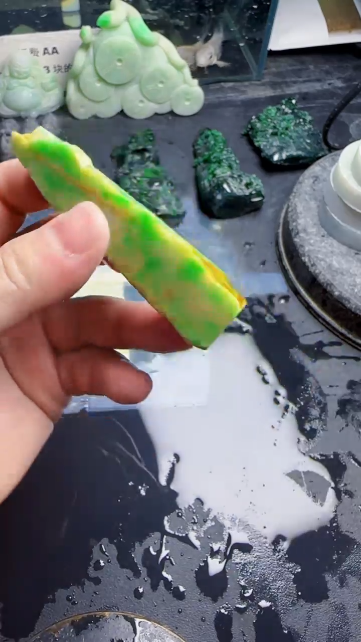 未镶嵌挂件翡翠天然翡翠034