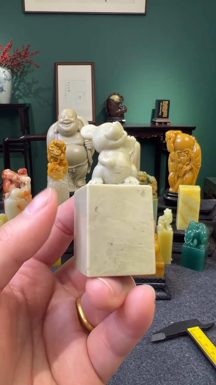 【闪购商品】青田石新矿米老鼠