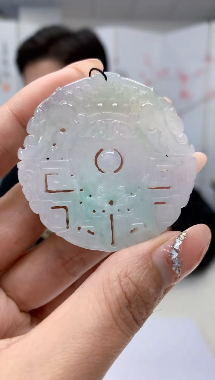 【闪购商品】定制翡翠未镶嵌4917MM-毛货挂件77