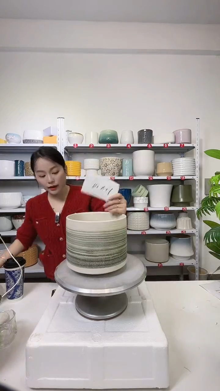 【闪购商品】陶瓷罗马横纹绿20*17