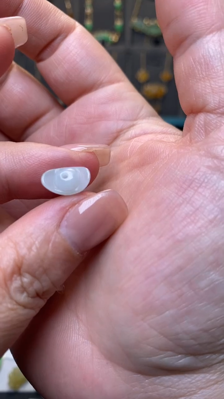 颈饰未镶嵌翡翠40364