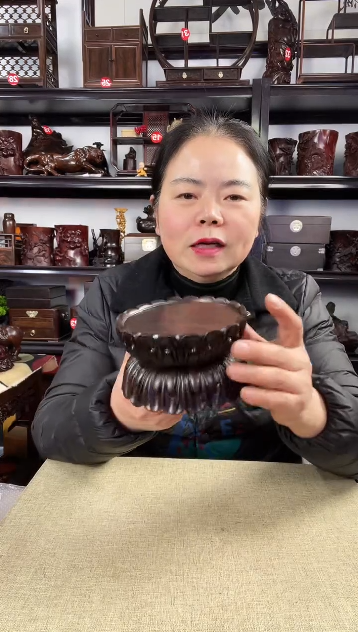 木老李红木工艺品727瑕疵