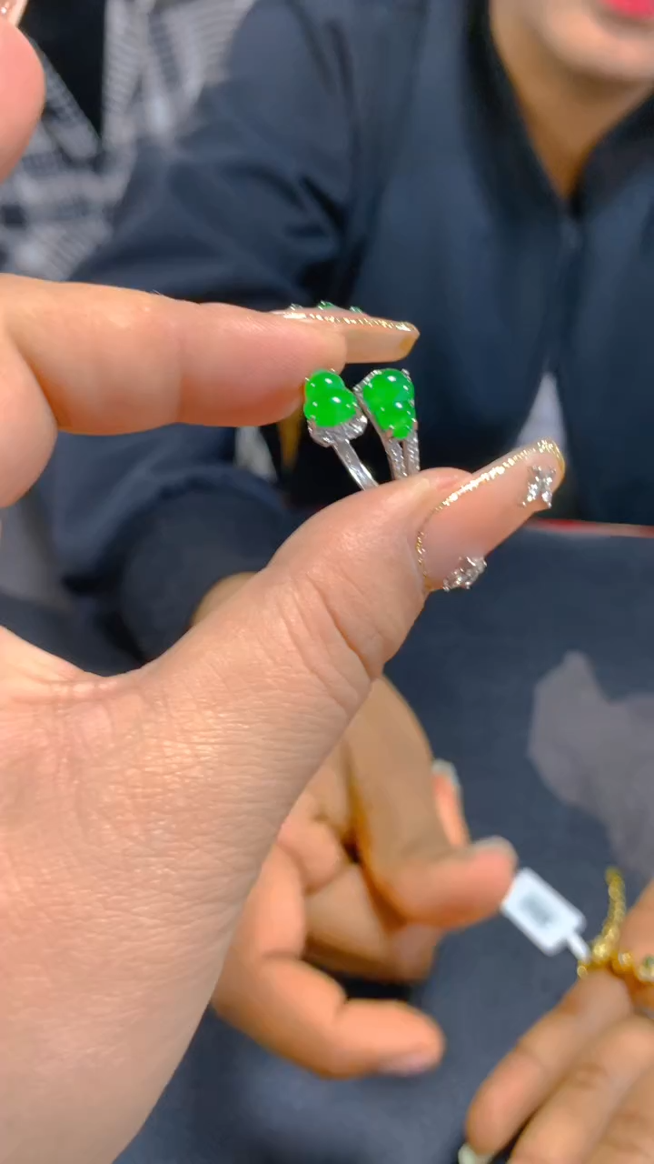 【闪购商品】翡翠戒指未镶嵌0598725881多样性发一