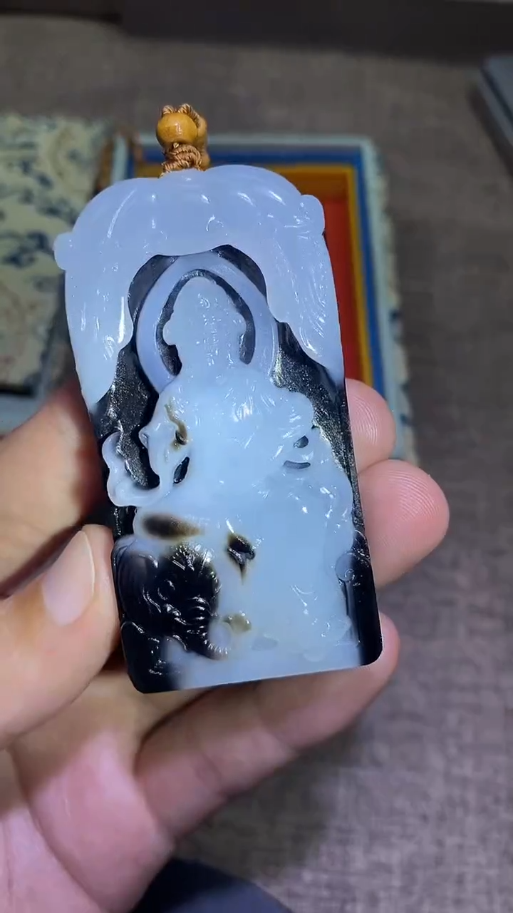 颈饰未镶嵌和田玉A7