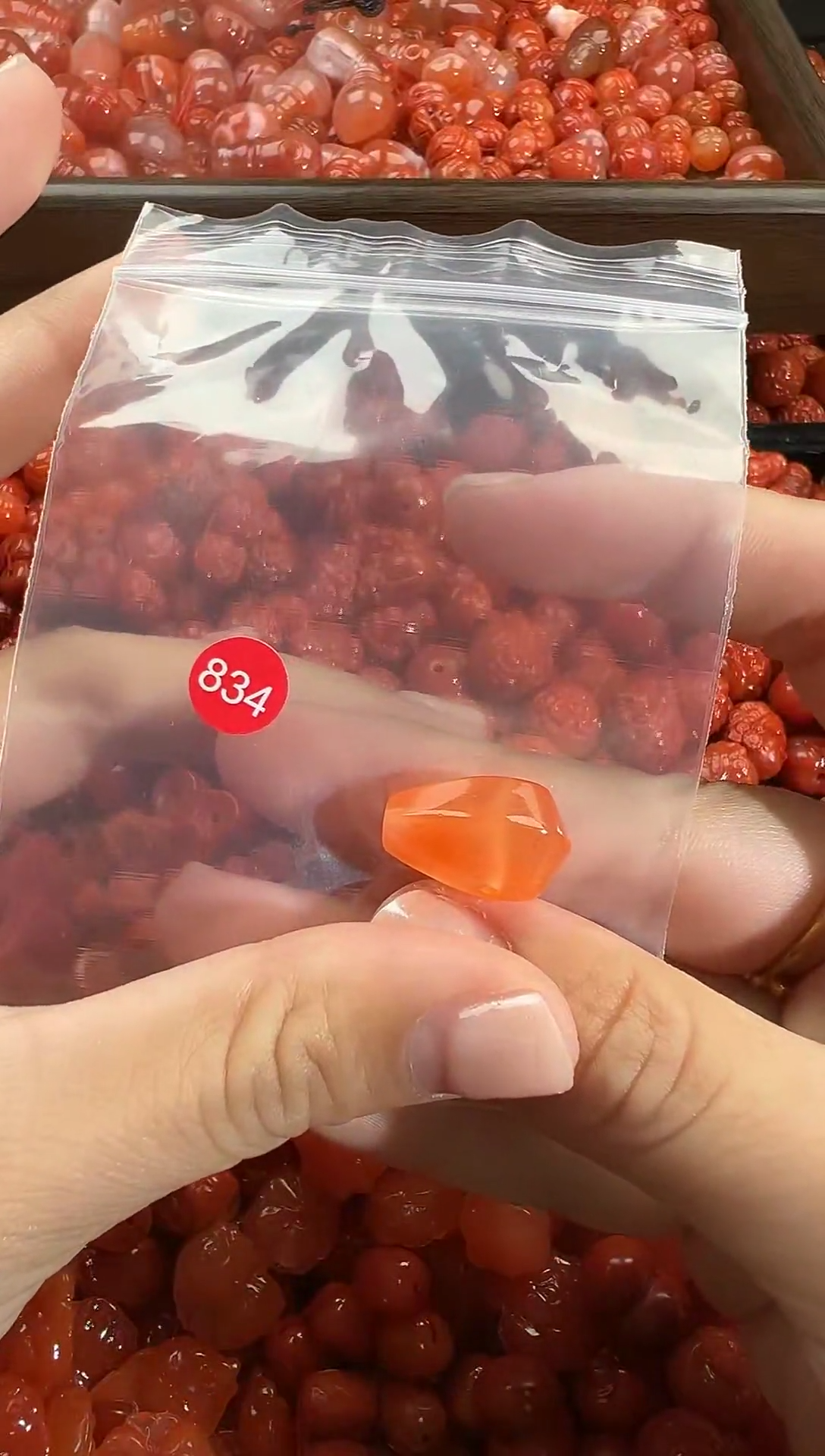 颈饰未镶嵌南红玛瑙1