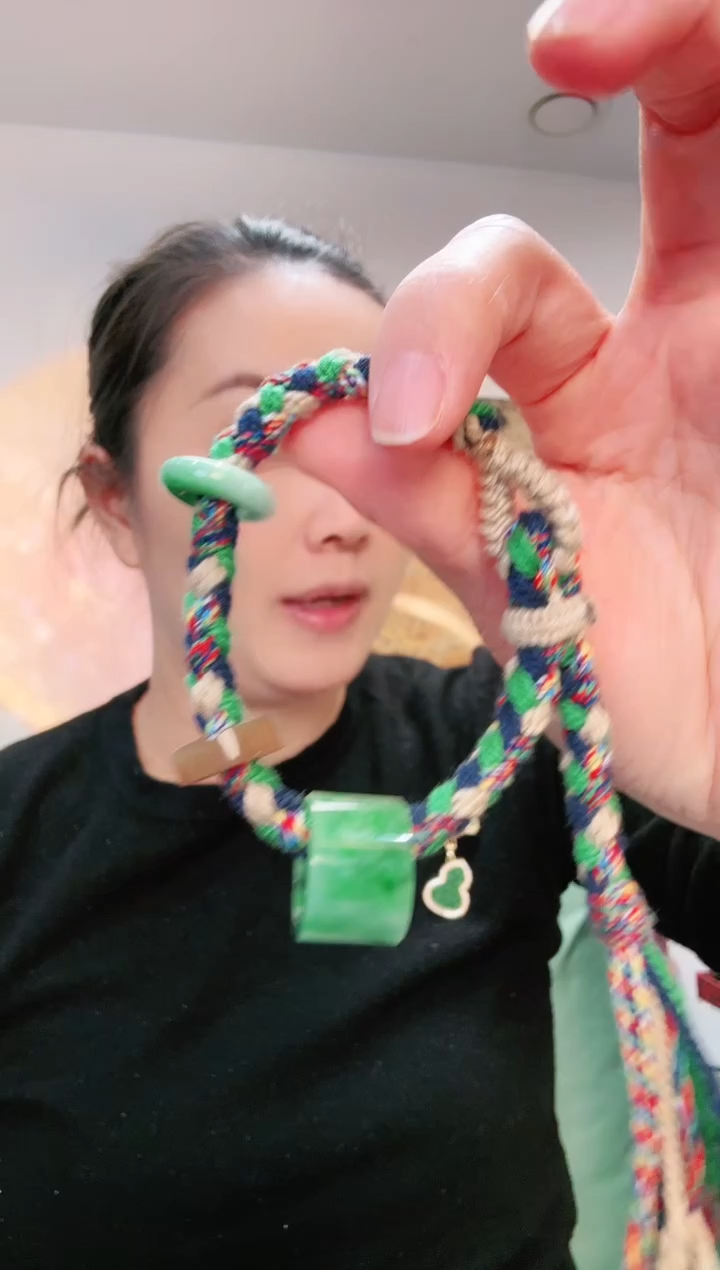 【闪购商品】翡翠颈饰未镶嵌珠串