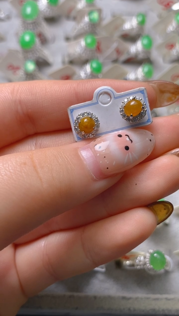 银S925镶嵌戒指翡翠百内无证书