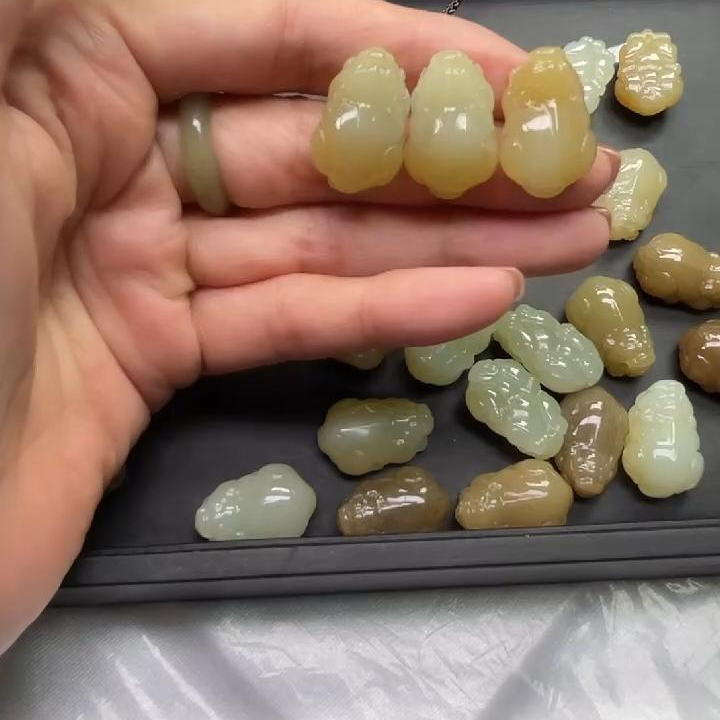 【老郑家】和田玉貔貅挂件 （多样性发1件）