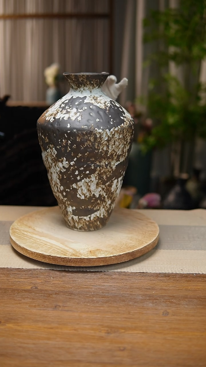 【闪购商品】陶瓷花器诧寂黑高脚