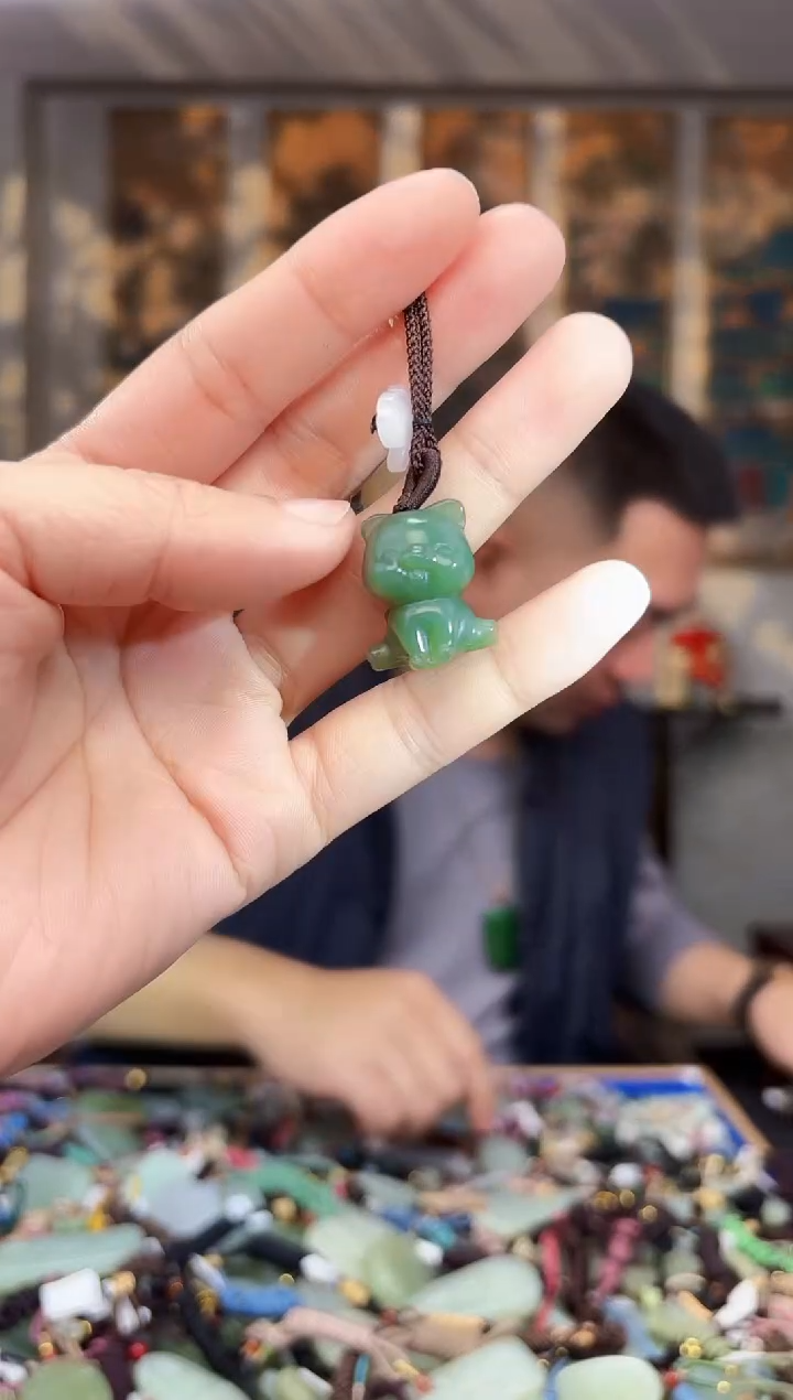 【闪购商品】和田玉挂件未镶嵌拍一发一