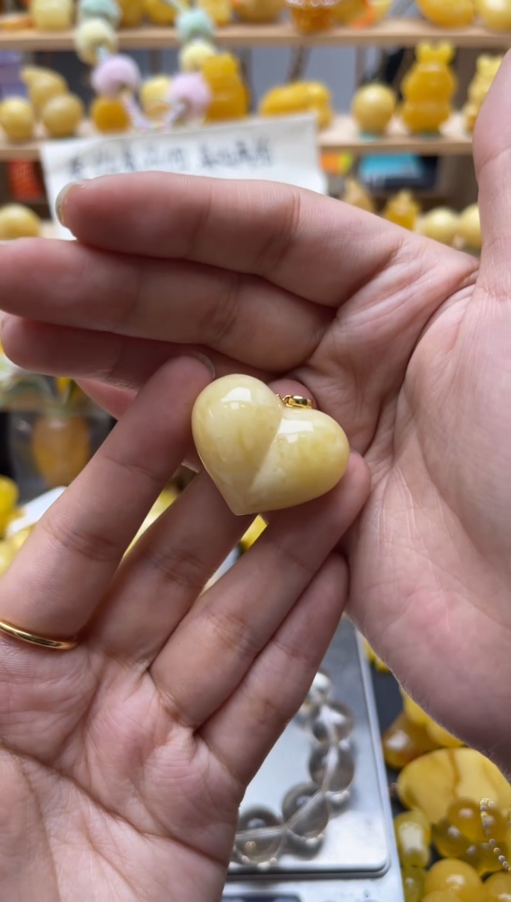 琥珀18K金镶嵌珠宝奇石058 琥珀蜜蜡微瑕