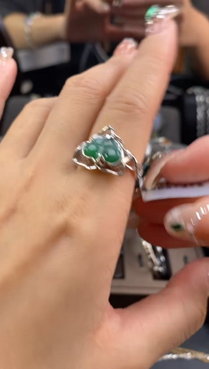 颈饰银S925镶嵌翡翠净货15652