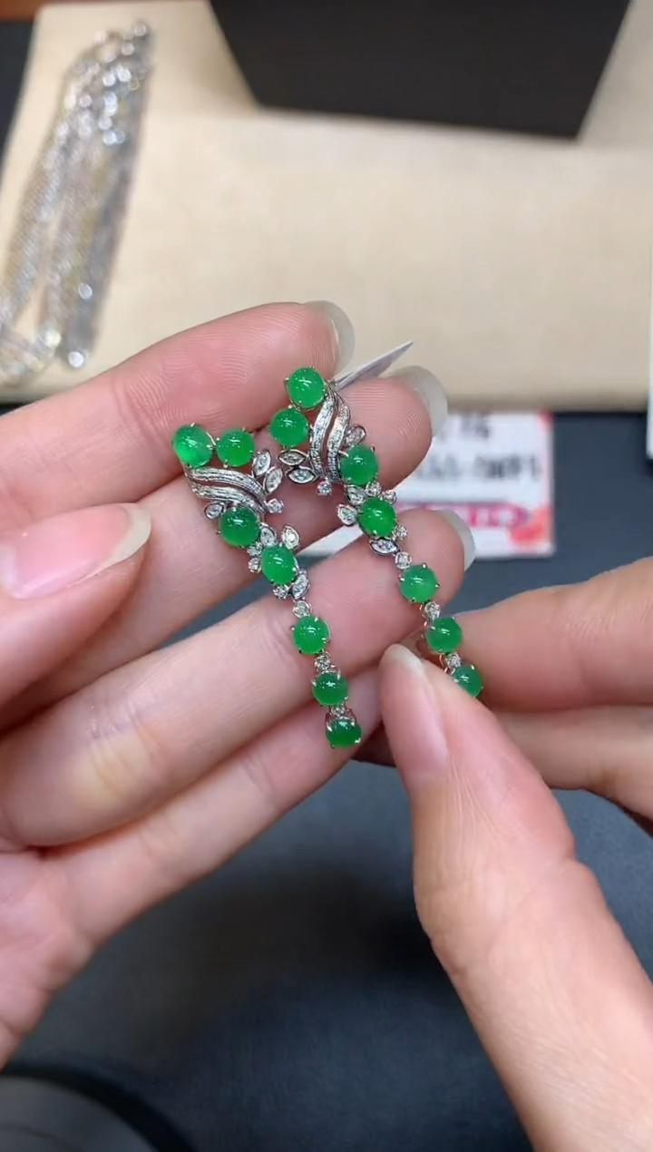 【闪购商品】翡翠耳饰18K金镶嵌【无鉴赏期