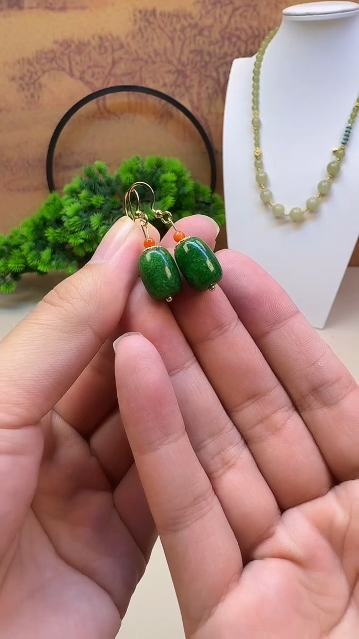 14K金镶嵌翡翠耳饰E08 