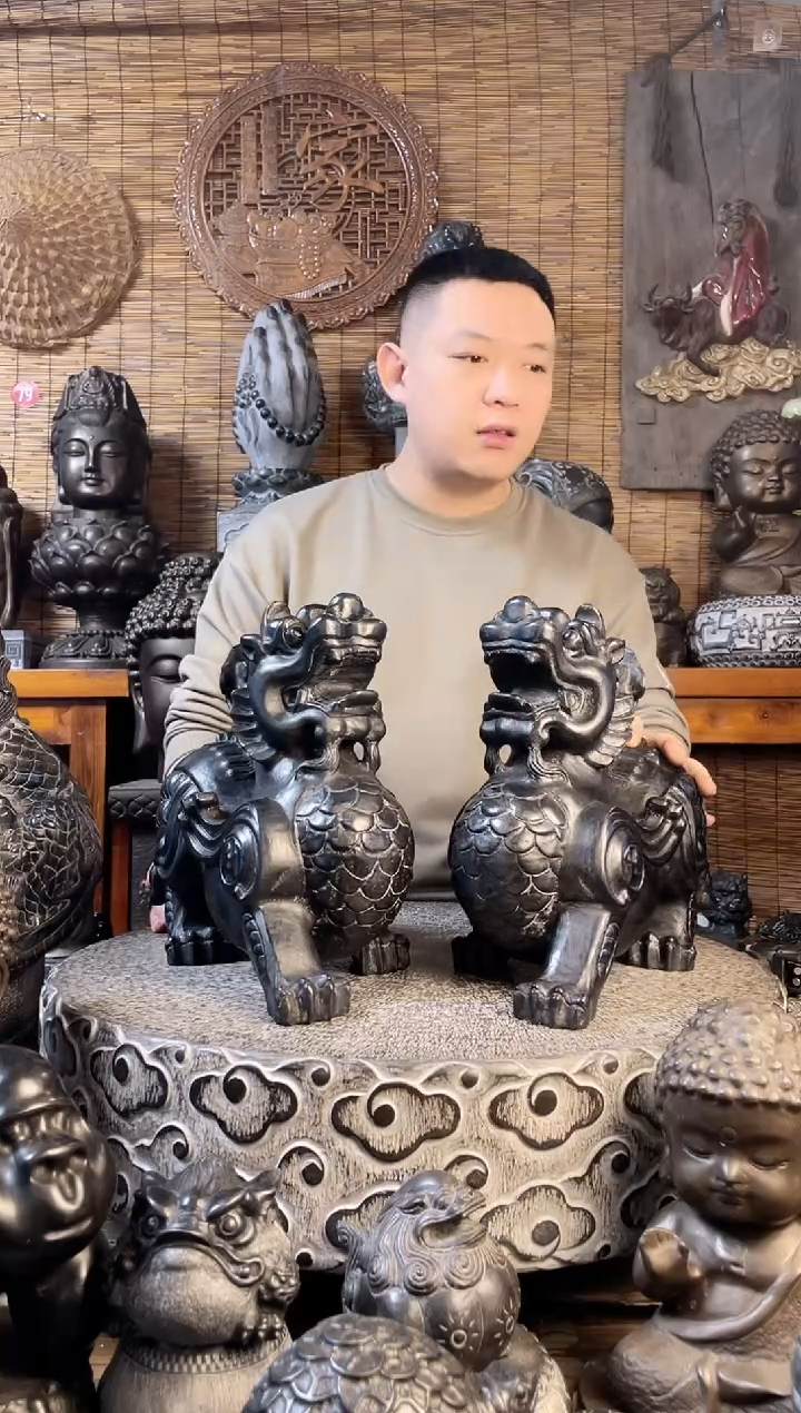 【闪购商品】40飞天貔貅一对天然青石雕刻