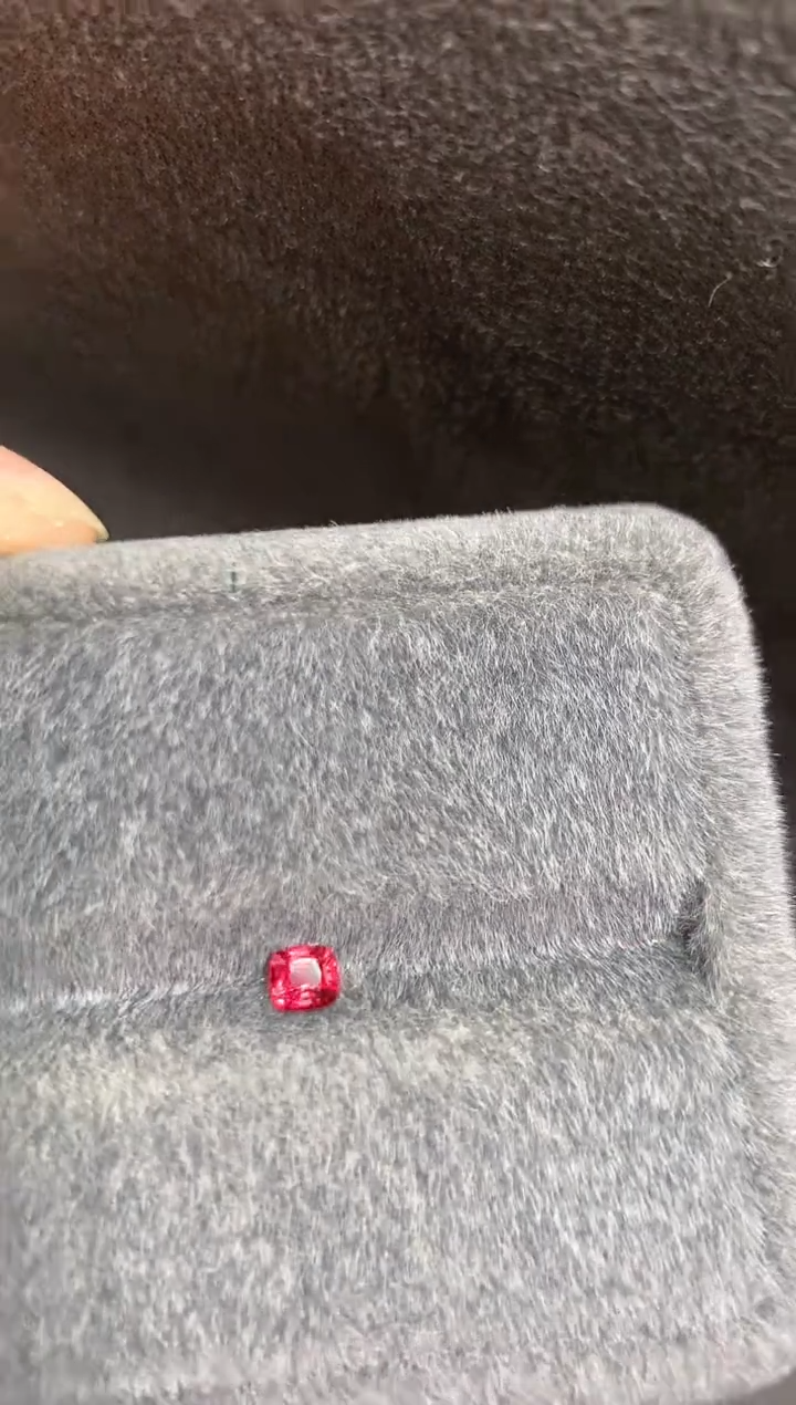【闪购商品】尖晶石裸石未镶嵌a-188 0.32ct 超绝