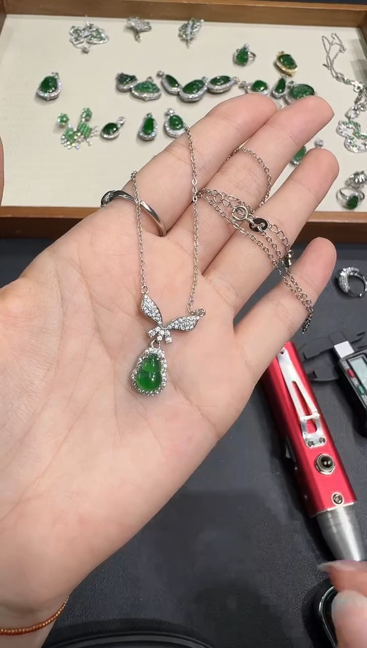 颈饰银S925镶嵌翡翠X1211-886-349