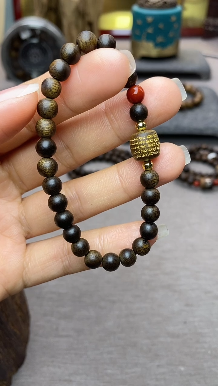 【闪购商品】沉香手串富森红土0.6+五条+配饰沉水单圈