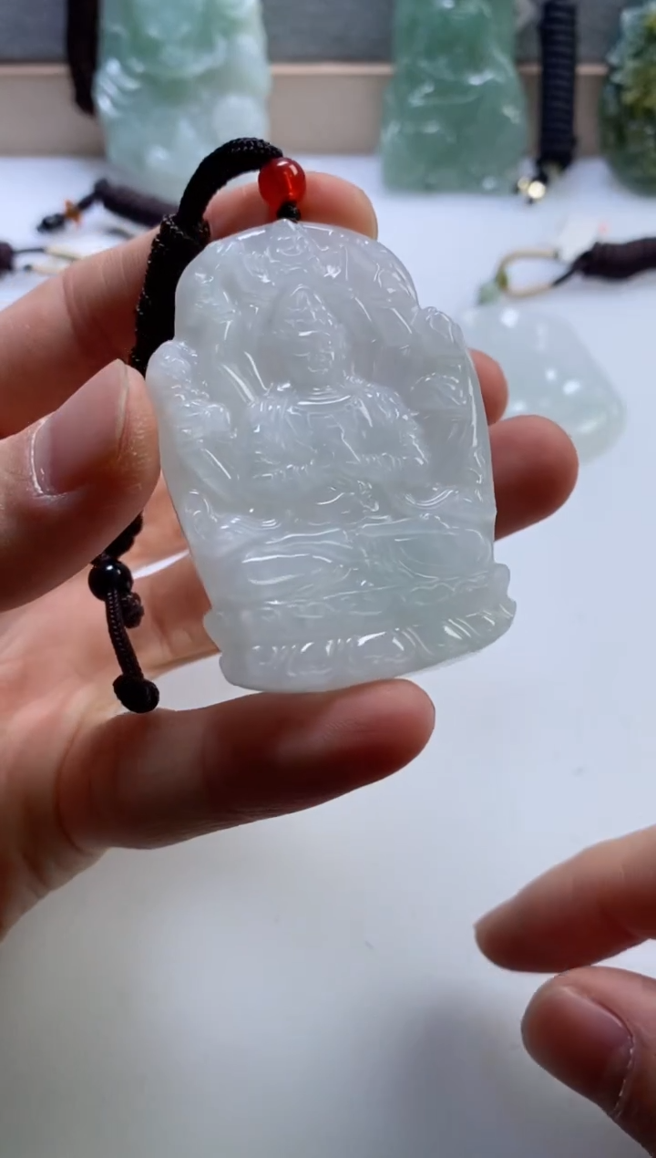 【闪购商品】翡翠挂件未镶嵌