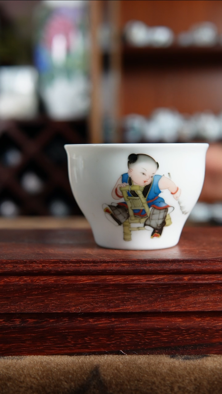 【闪购商品】其他釉下五彩竹马少年杯