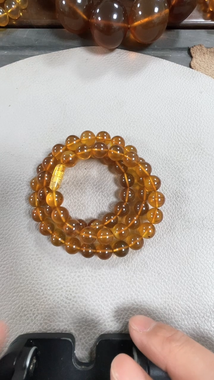 【闪购商品】琥珀手串未镶嵌茶珀项链