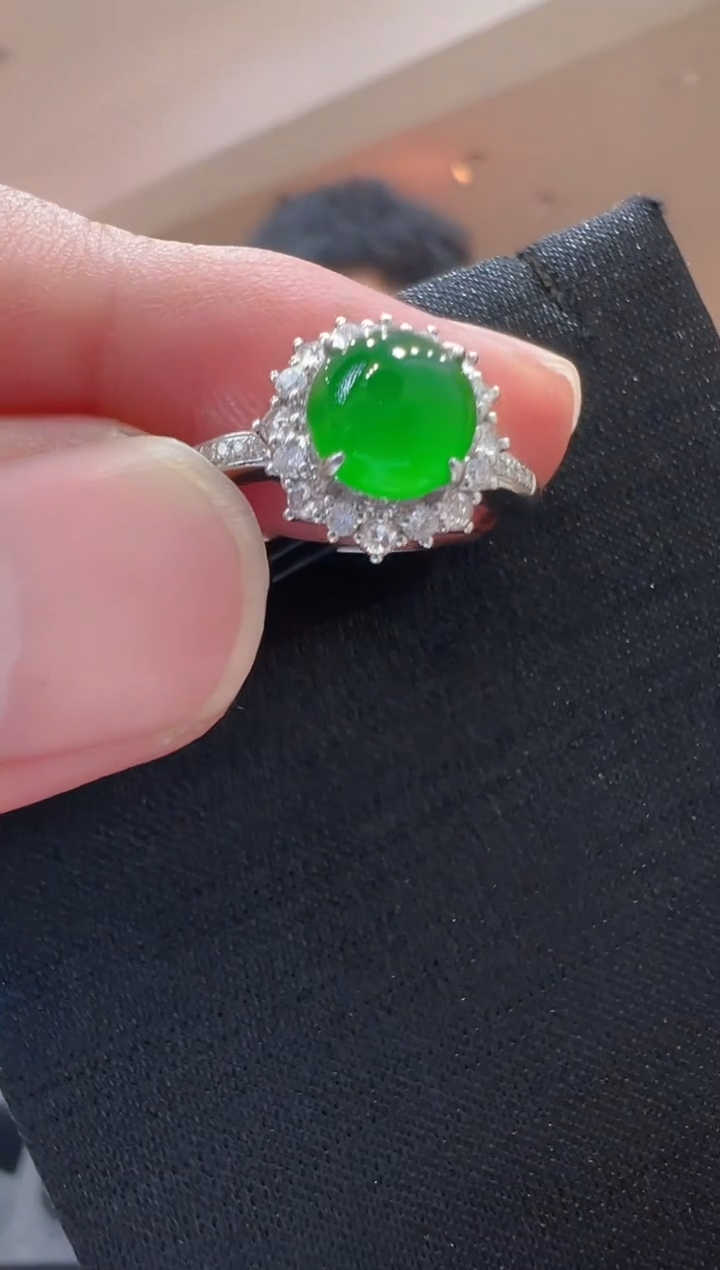 【闪购商品】翡翠戒指18K金镶嵌