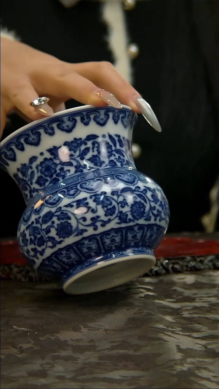 【闪购商品】青花手绘缠枝莲水洗