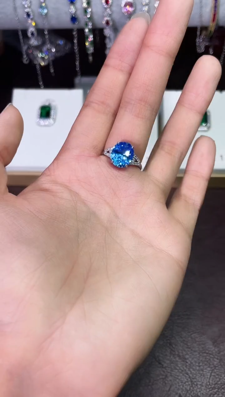 合金合成钻石蓝宝戒指2