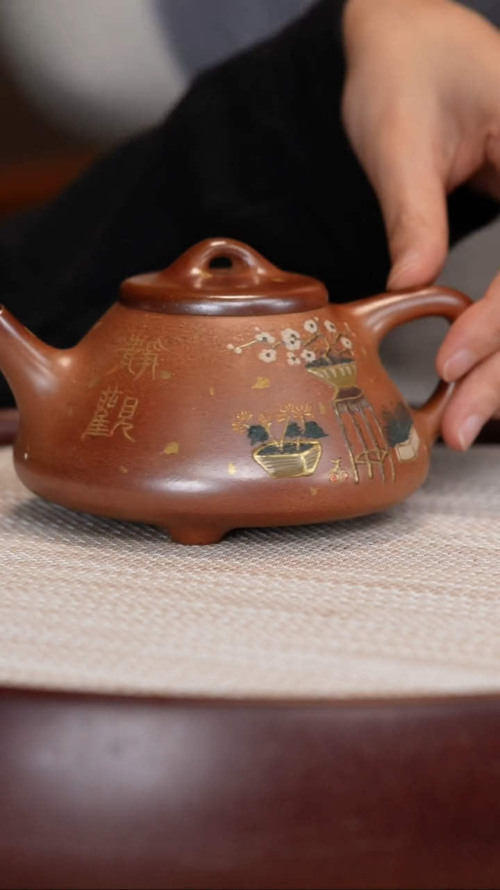 【闪购商品】紫砂茶壶子冶石瓢+挂历