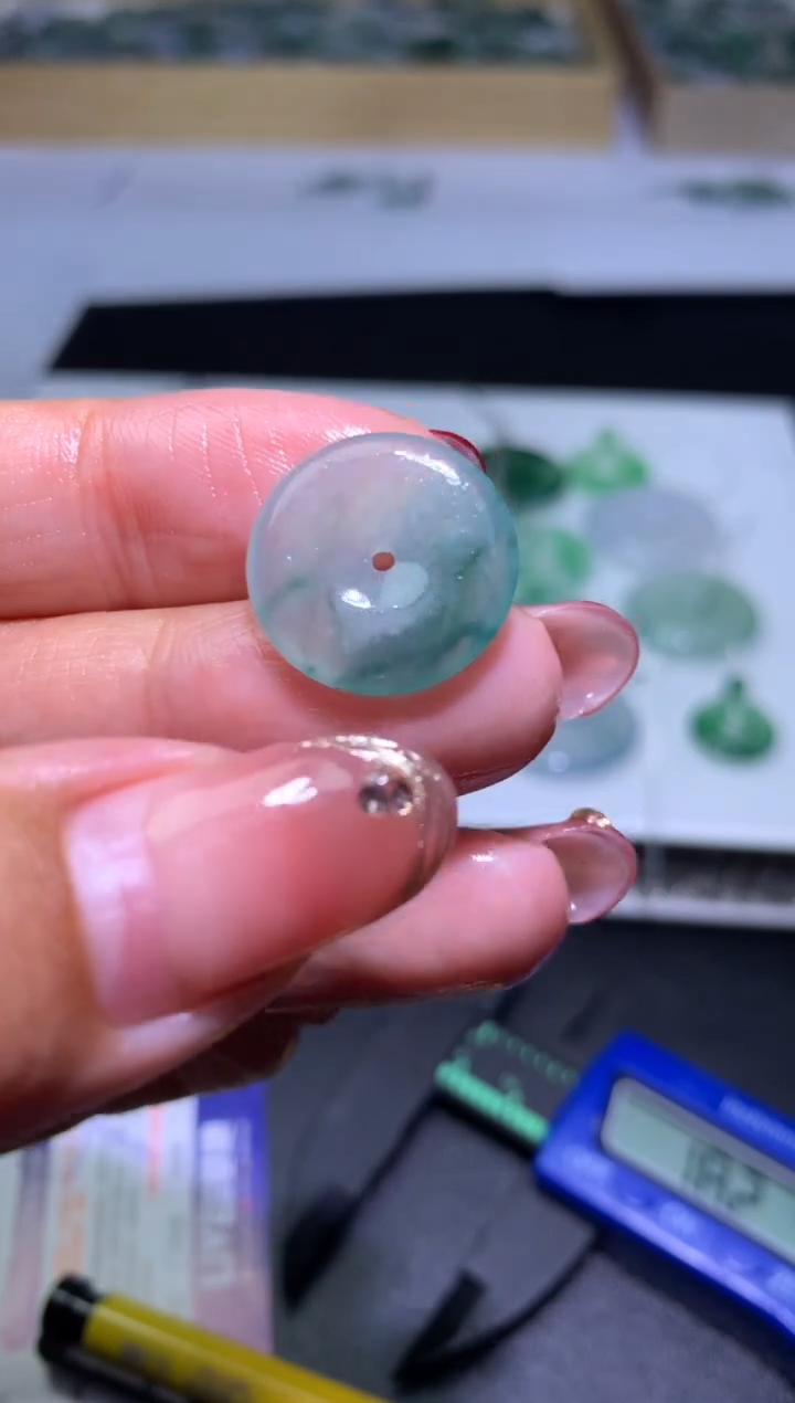 【闪购商品】定制翡翠未镶嵌毛货