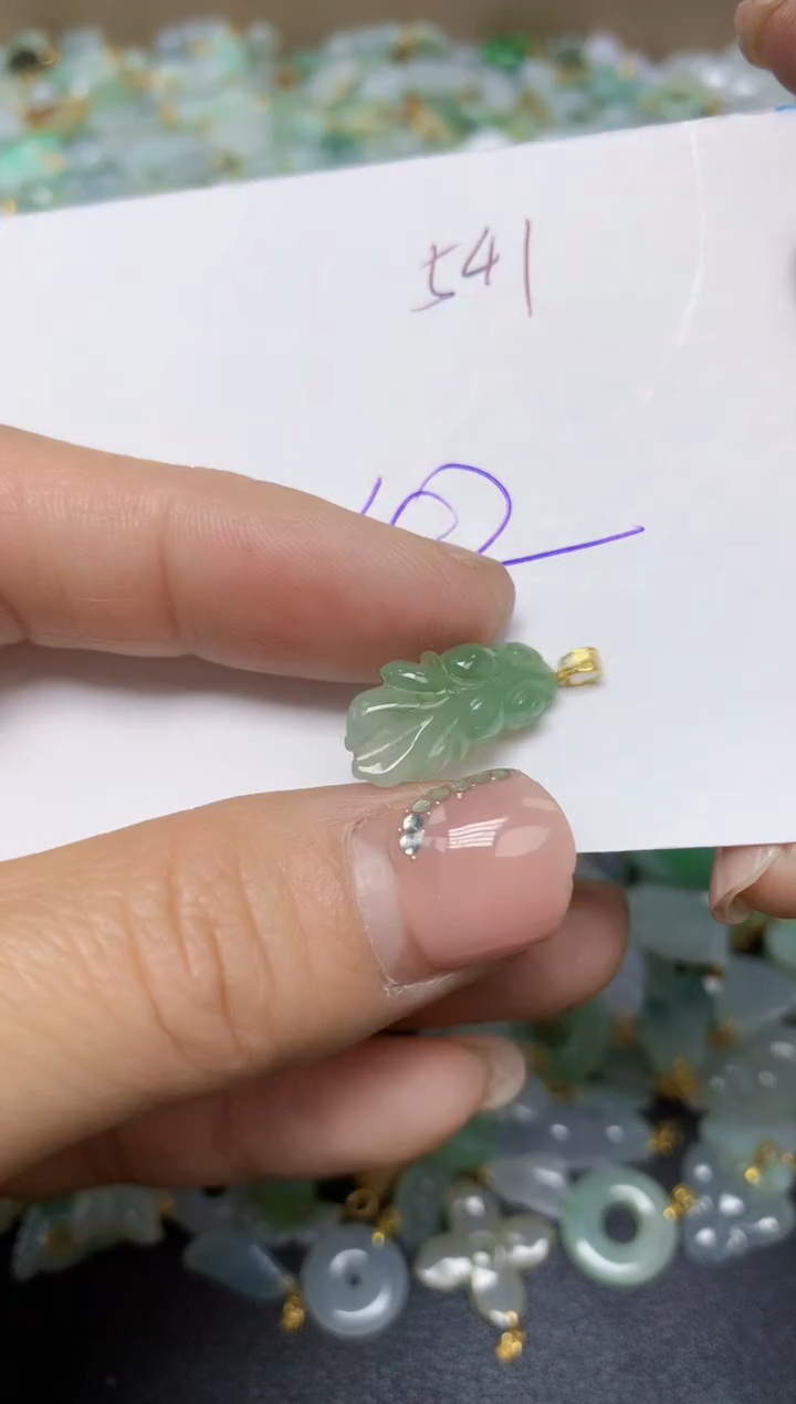 【闪购商品】翡翠挂件18K金镶嵌 天然翡翠A货