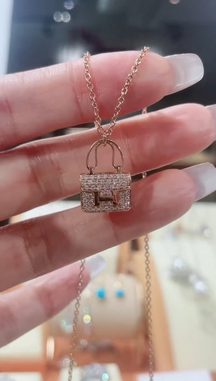 【闪购商品】钻石颈饰18K金镶嵌项链