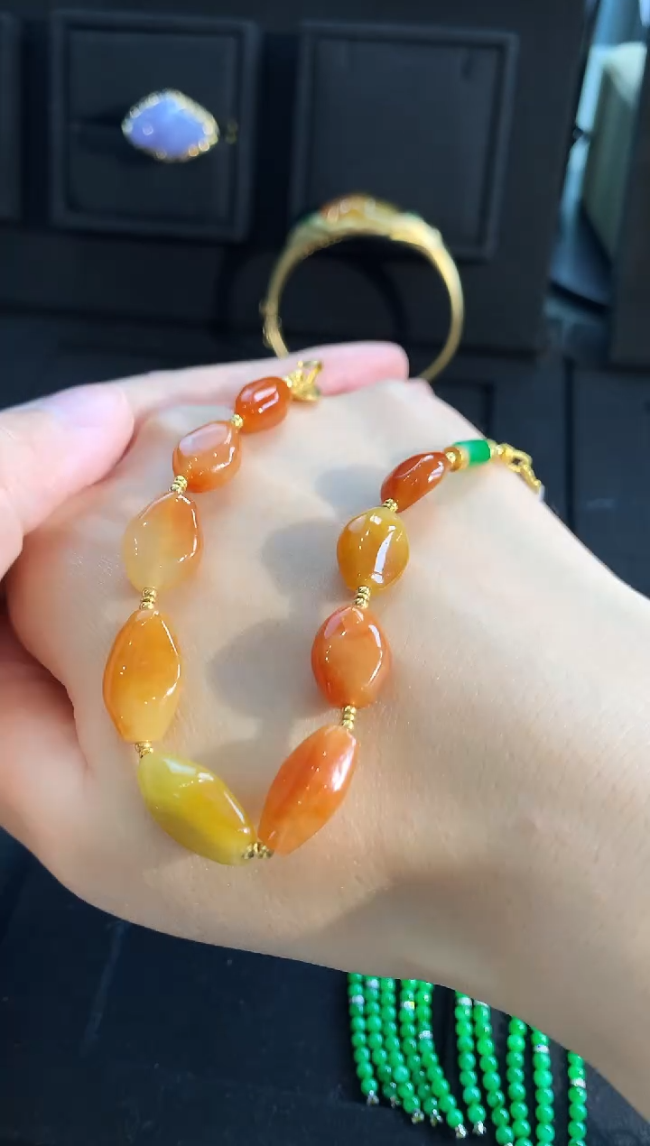 【闪购商品】翡翠手链18K金镶嵌手饰