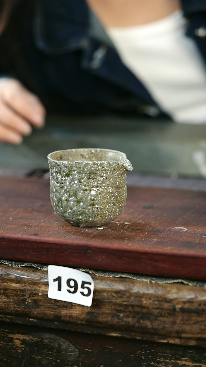 【闪购商品】瓷片见山北野见山北野