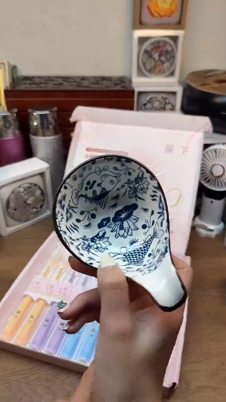 瓷片哈哈哈哈哈哈哈哈哈82