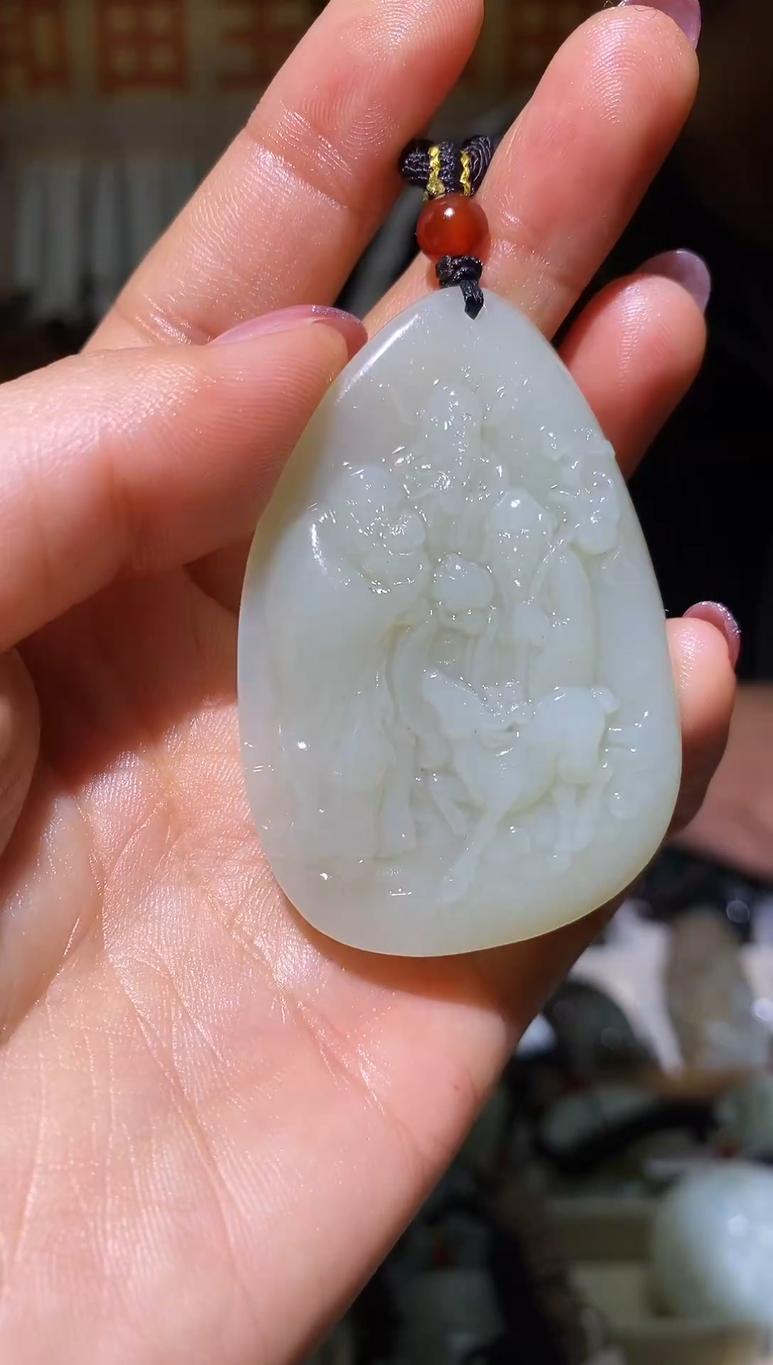 颈饰未镶嵌和田玉1