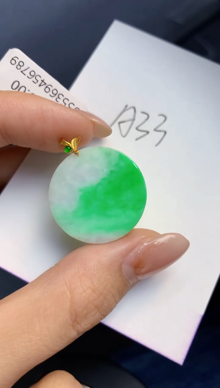 颈饰18K金镶嵌翡翠天然A货缅甸翡翠百元以上9元证书费自理