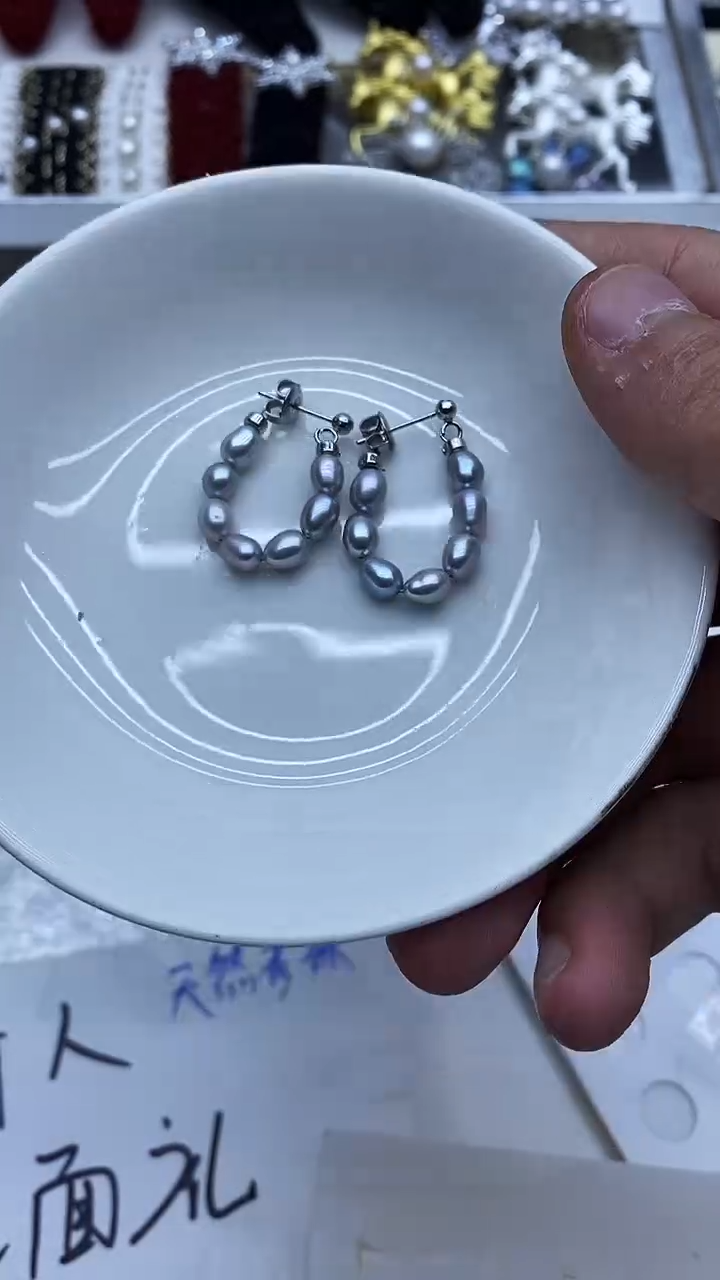 未镶嵌耳环淡水珍珠多样性发其一